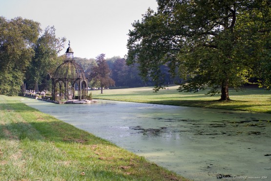 Ile d'Amour , parc du chateau de Chantilly