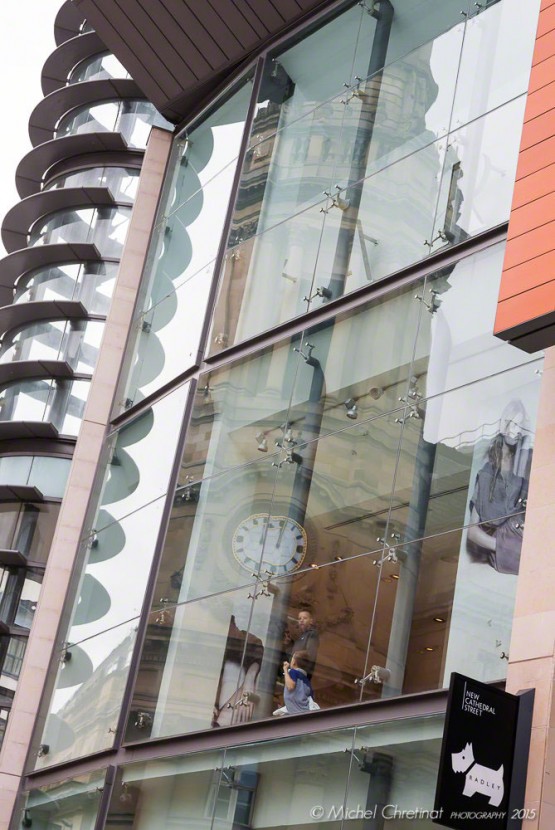 Manchester : new cathedral street