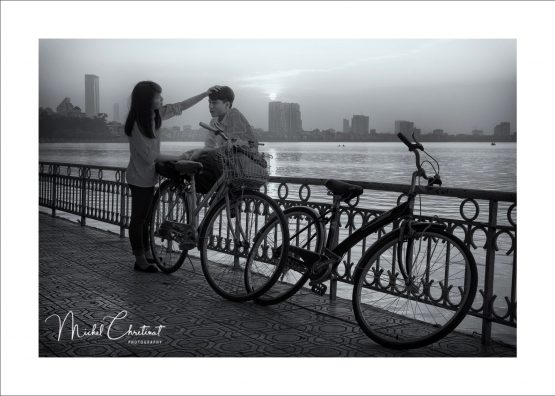 Evening dating on West Lake shore