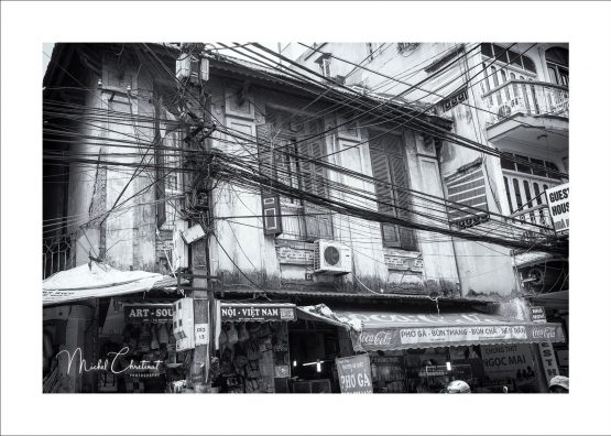 Old Quarter Ambiance