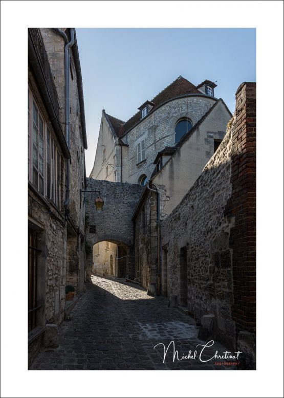 La Picartdie en Images: Senlis: La Fausse Porte , Rue de la Treille