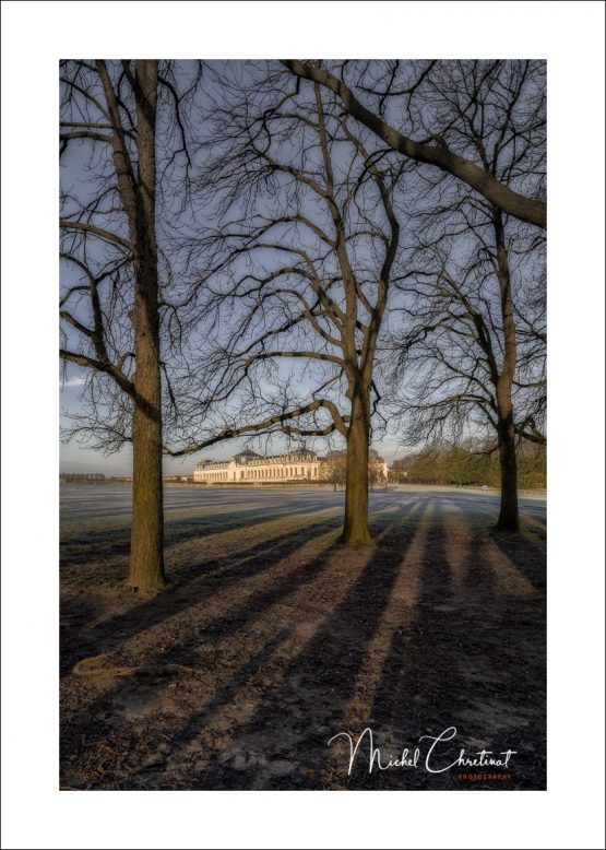 la Picardie en Images : photo des grandes écuries à Chantilly