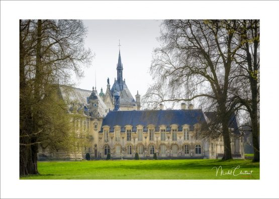La Picardie en Images: Photo du Château de Chantilly vu du jeu de paume
