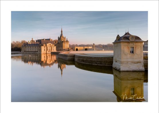 La Picardie en Images : Photo du château de Chantilly un matin d'hiver